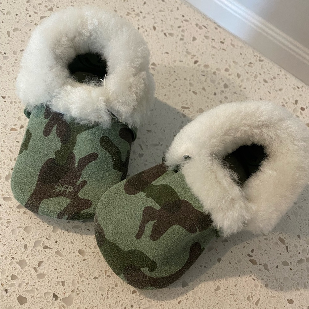 Freshly Picked Shearling Moccasins